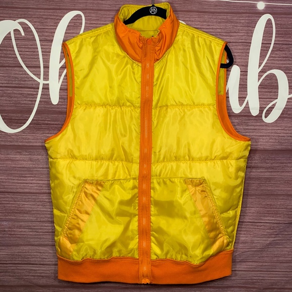 Stranger Things 80's Retro Puffer Vest Size L - Picture 8 of 9